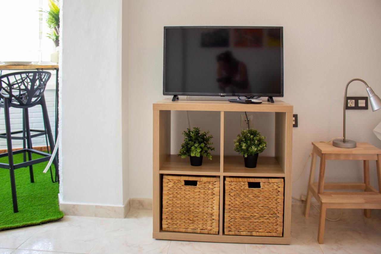 Larios Dos 504. Estudio Con Vistas Al Mar Cerca De La Playa Torrox Eksteriør bilde