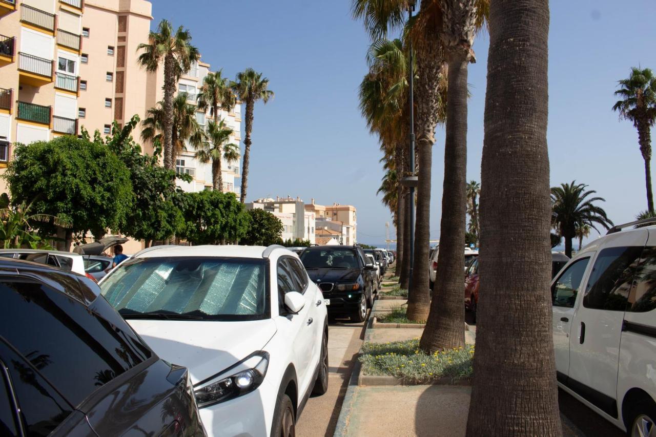 Larios Dos 504. Estudio Con Vistas Al Mar Cerca De La Playa Torrox Eksteriør bilde